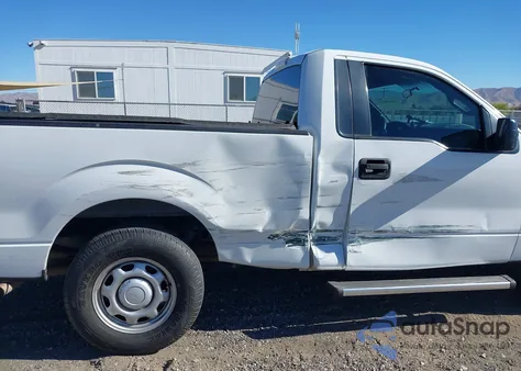 2012 Ford F-150 Xl z USA, uszkodzony, nr VIN 1FTMF1CM8CFB64845